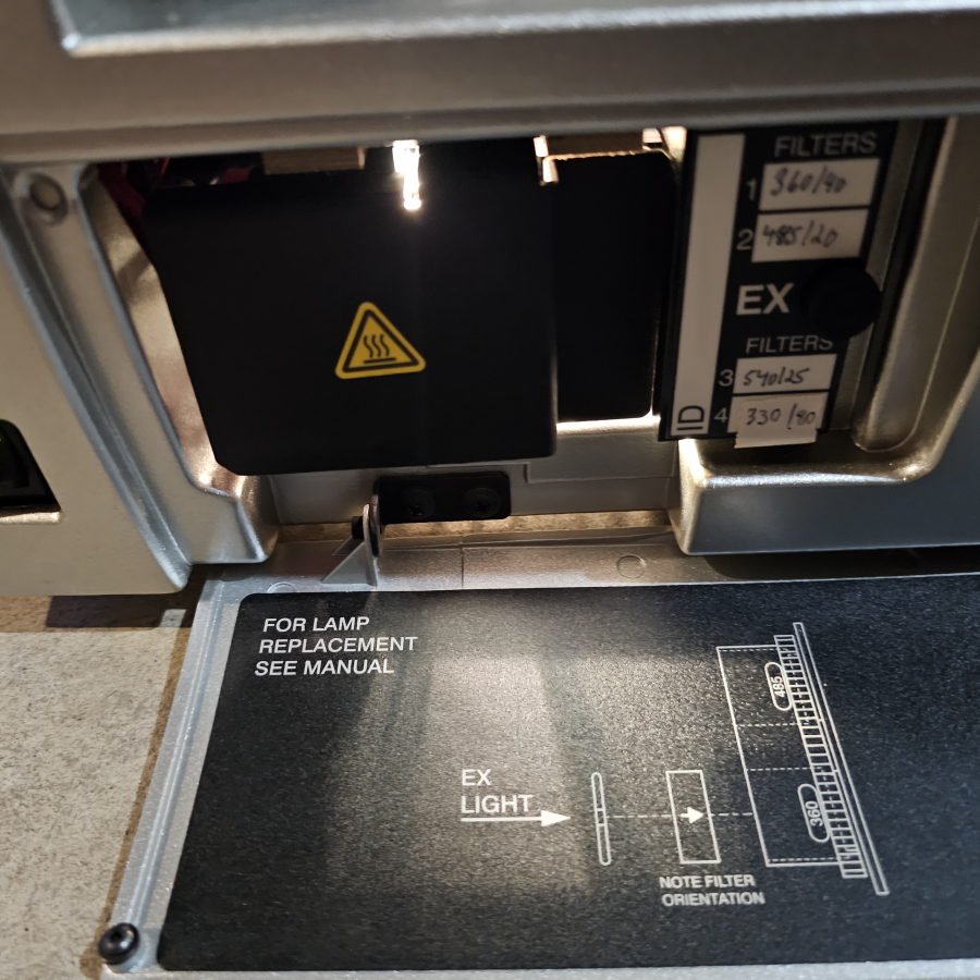 BioTek Synergy H4 Hybrid Microplate Reader, photo 5 of 29
