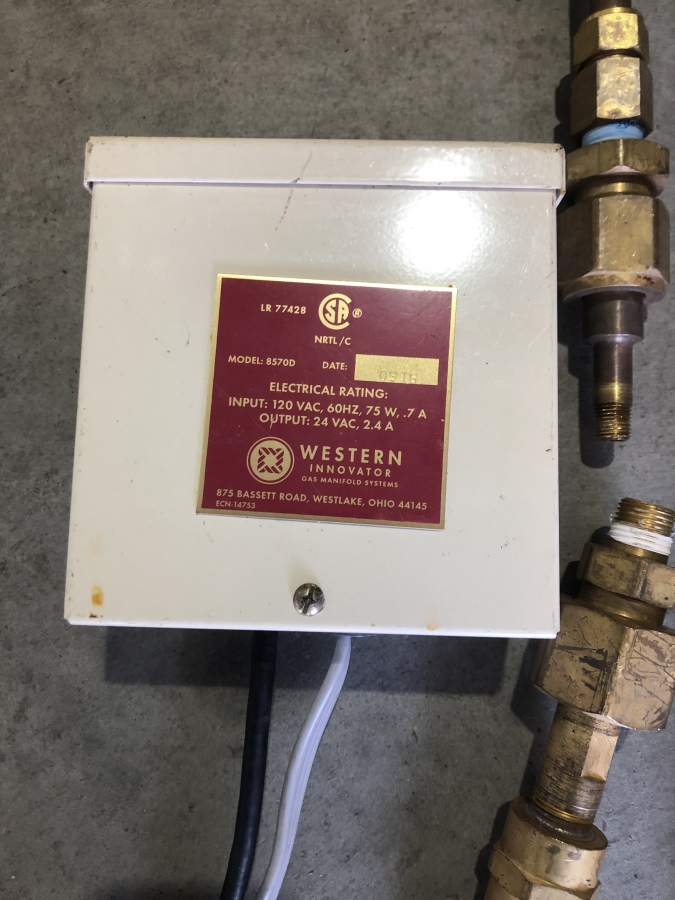 Western Innovator Industrial model BI-7-2 Manifold Control, photo 8 of 9