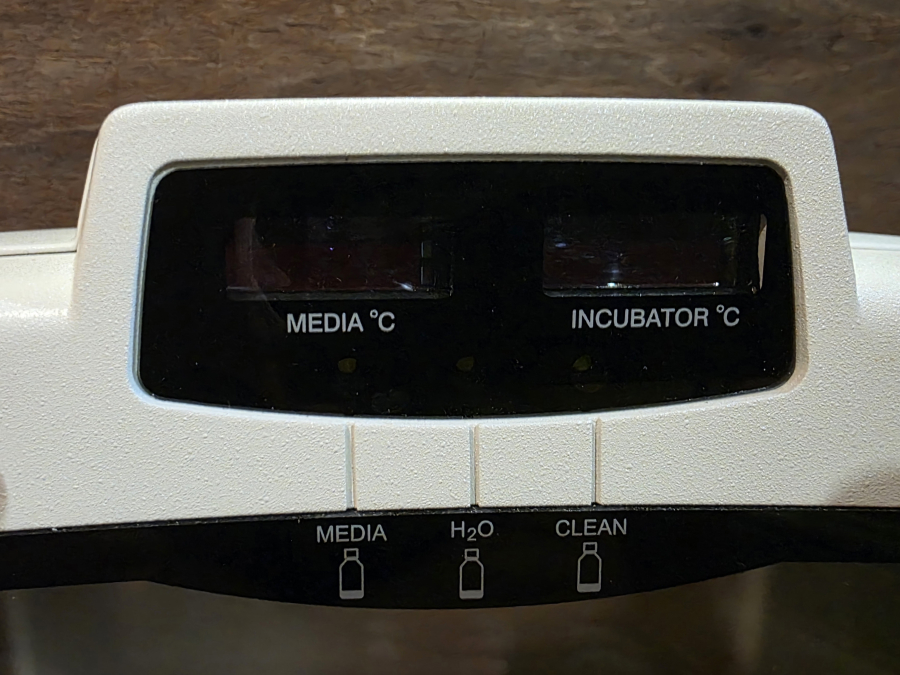 Agilent 101200-100 Seahorse Flux Analyzer XF Prep Station + Accessories; SN:301382/301515R, photo 20 of 49