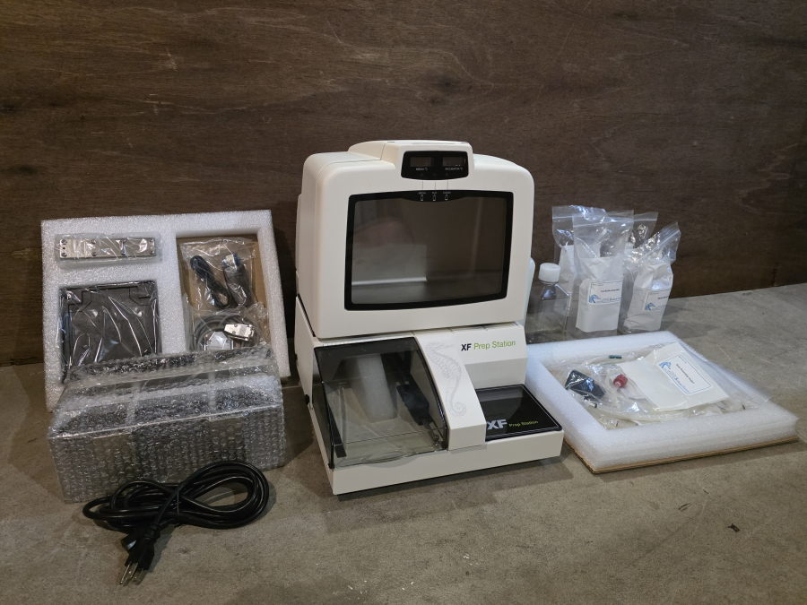 Agilent 101200-100 Seahorse Flux Analyzer XF Prep Station + Accessories; SN:301382/301515R, photo 49 of 49