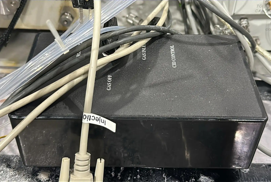 Thar SuperPure SFC350 System; S/N 4363, photo 11 of 75