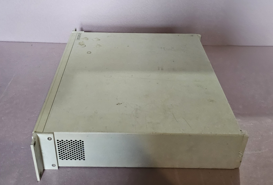 Fluke Philips PM-2812 60 V 10 A Dual Output Programmable Power Supply, photo 15 of 16