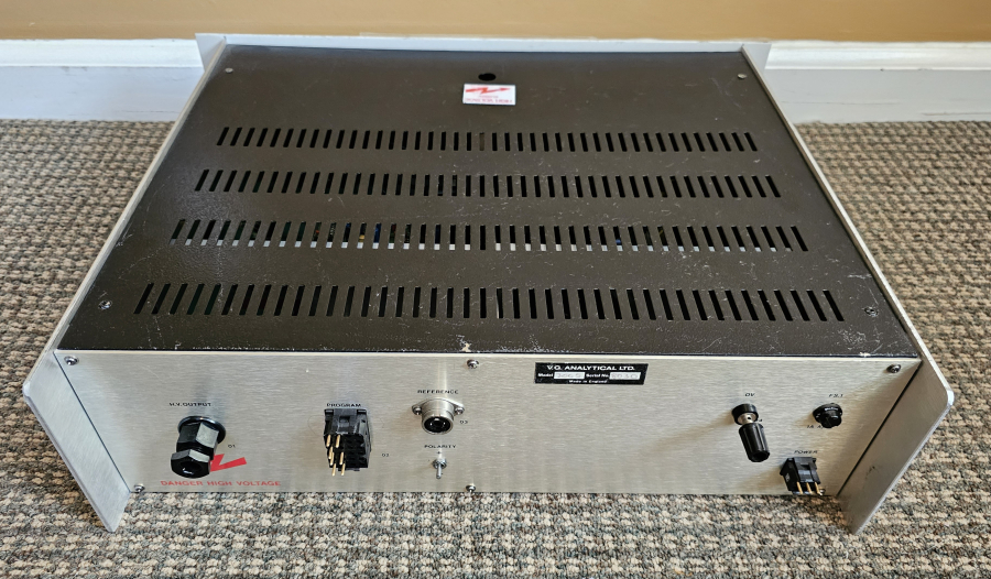 V.G. Analytical 3005 8KV 1.4ma High Voltage Power Supply	, photo 4 of 11