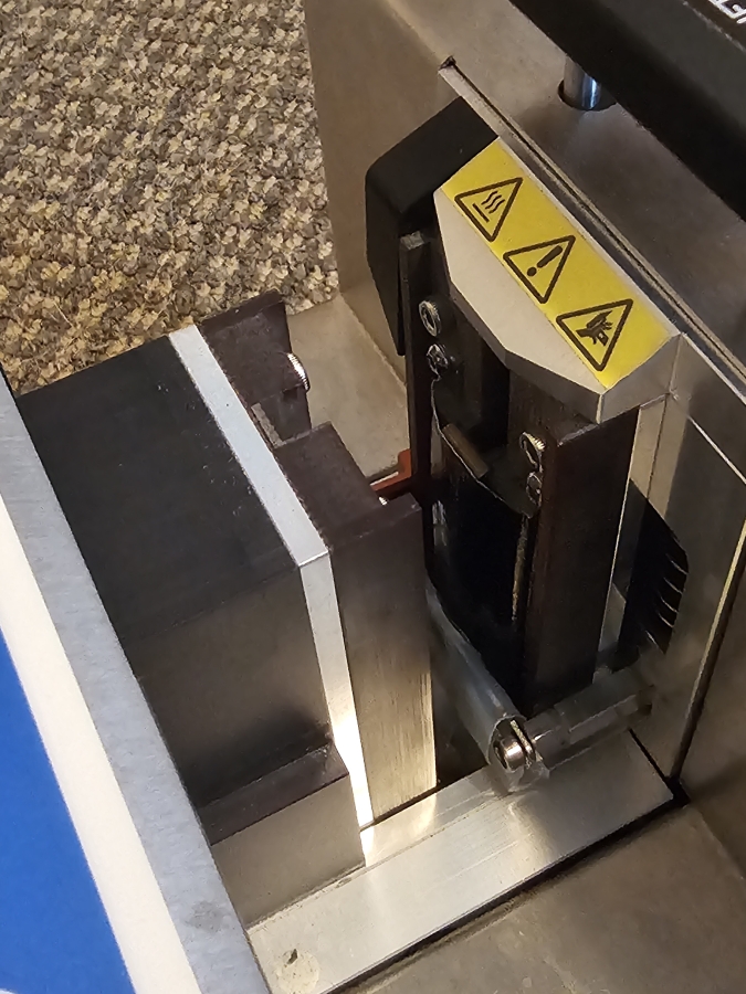 GE Wave Bio Tech Hot Lips II HTLS-II 28945372 Tube Sealer; SN:1988771; Blue [2015]	, photo 11 of 12