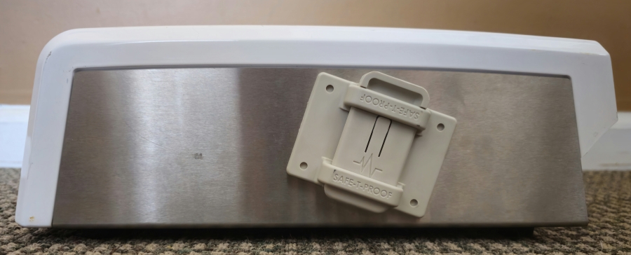 GE ReadyToProcess CBCU pH monitor 29034326; SN:2482460 [2019], photo 4 of 14