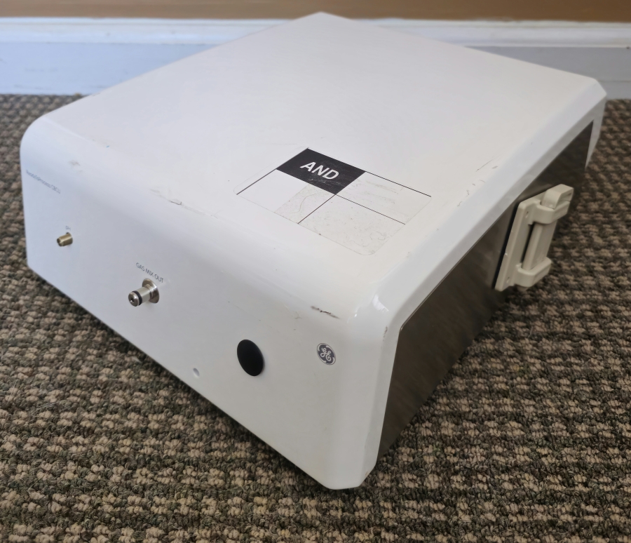 GE ReadyToProcess CBCU pH monitor 29034326; SN:2482460 [2019], photo 12 of 14