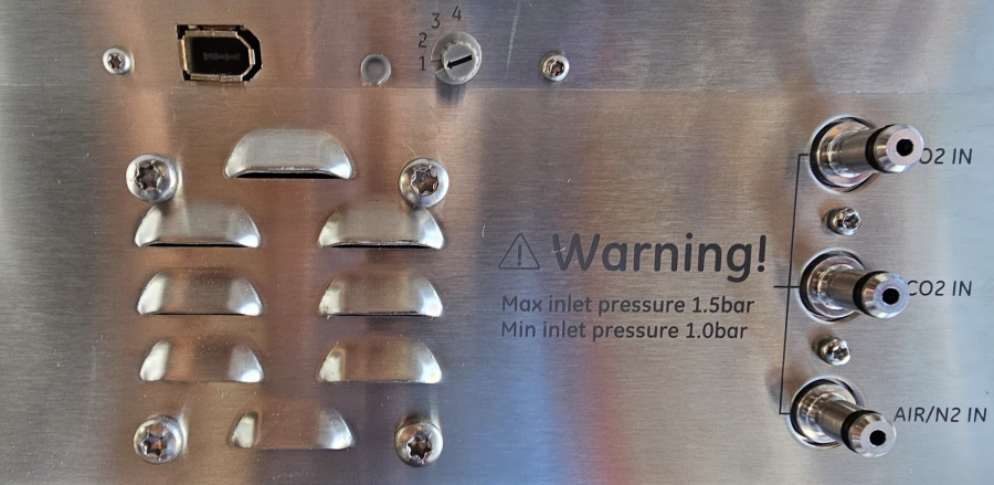 GE ReadyToProcess CBCU pH monitor 29034326; SN:2482460 [2019], photo 13 of 14