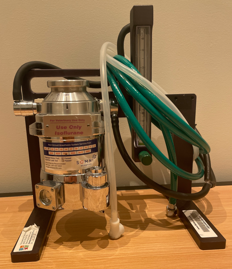VetEquip 911103 Isoflurane Vaporizer; Funnel-Fill + Tabletop Anesthesia Machine, photo 3 of 6
