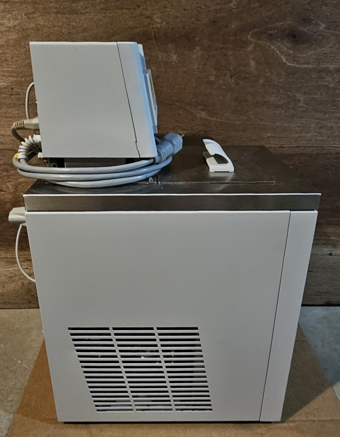 Lauda Proline RP 845 Chiller w/Master Controller; SN:LBTS4251B-11-0004	, photo 4 of 14