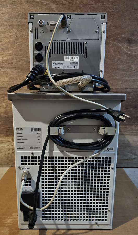Julabo F32 HE Refrigerated/Heating Water Bath Chiller; SN:10076935/00176191, photo 6 of 29