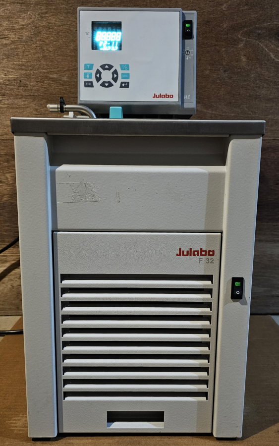 Julabo F25 EH v.2 Chiller; SN:40055132/10287185, photo 1 of 28