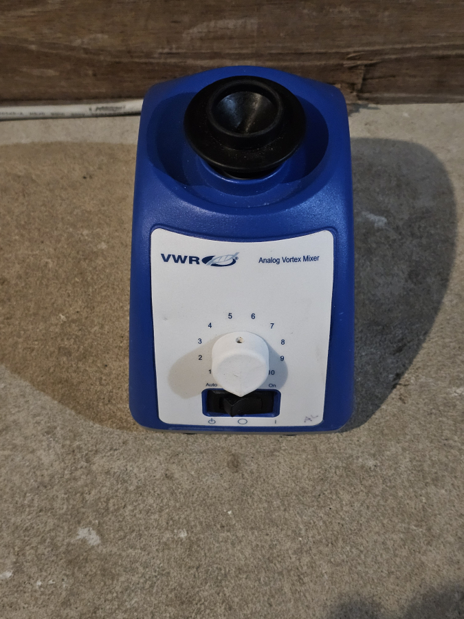 VWR 10153-838 Analog Vortex Mixer, photo 3 of 9