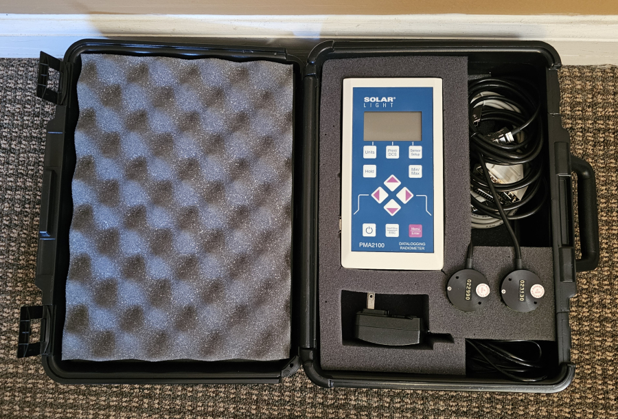 Solar Light PMA2100 Dual-Input Data Logging Radiometer w/ PMA2110 UVA & PMA2130 Photopic Detectors, photo 2 of 20