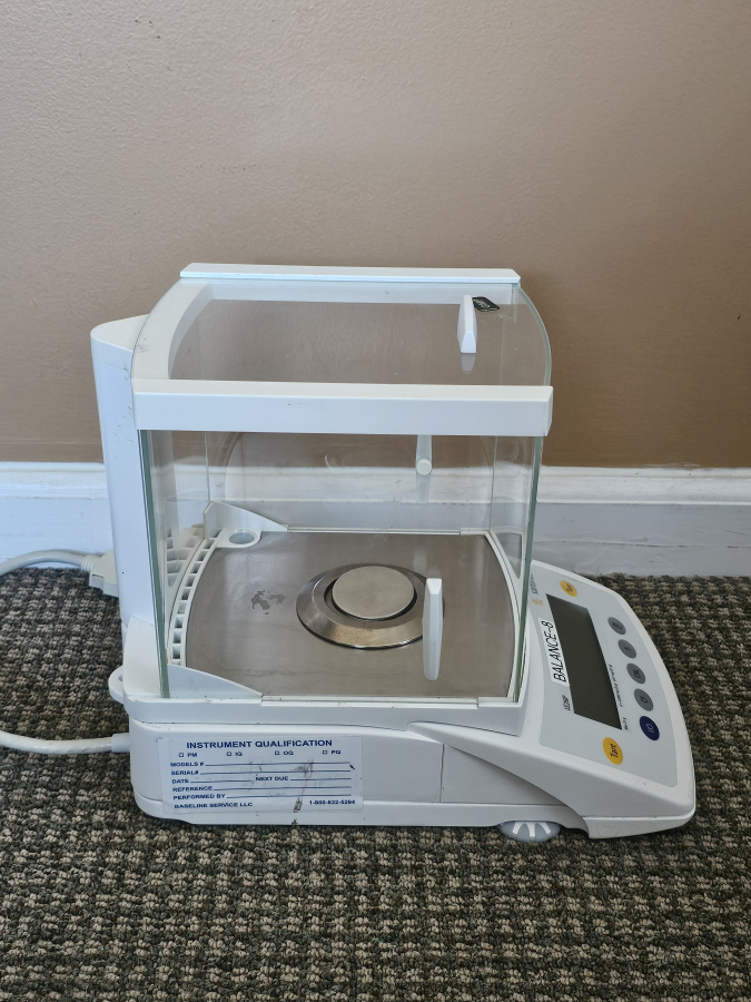 Sartorius LE26P Laboratory Balance; Missing Electronics Box; SN: 192047300, photo 13 of 20