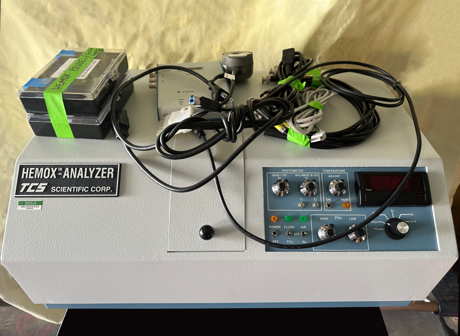 TCS Scientific Corp D 7800 Hemox Blood Oxygen Analyzer w/Probe; SN:633, photo 1 of 12