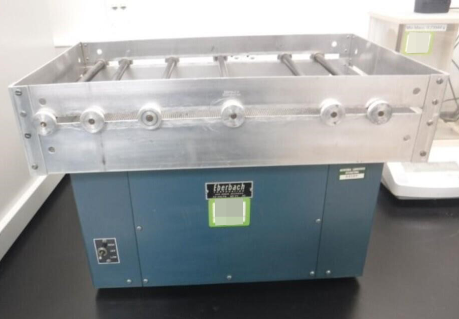 Eberbach 6010 Reciprocating Chamber Shaker, photo 1 of 3