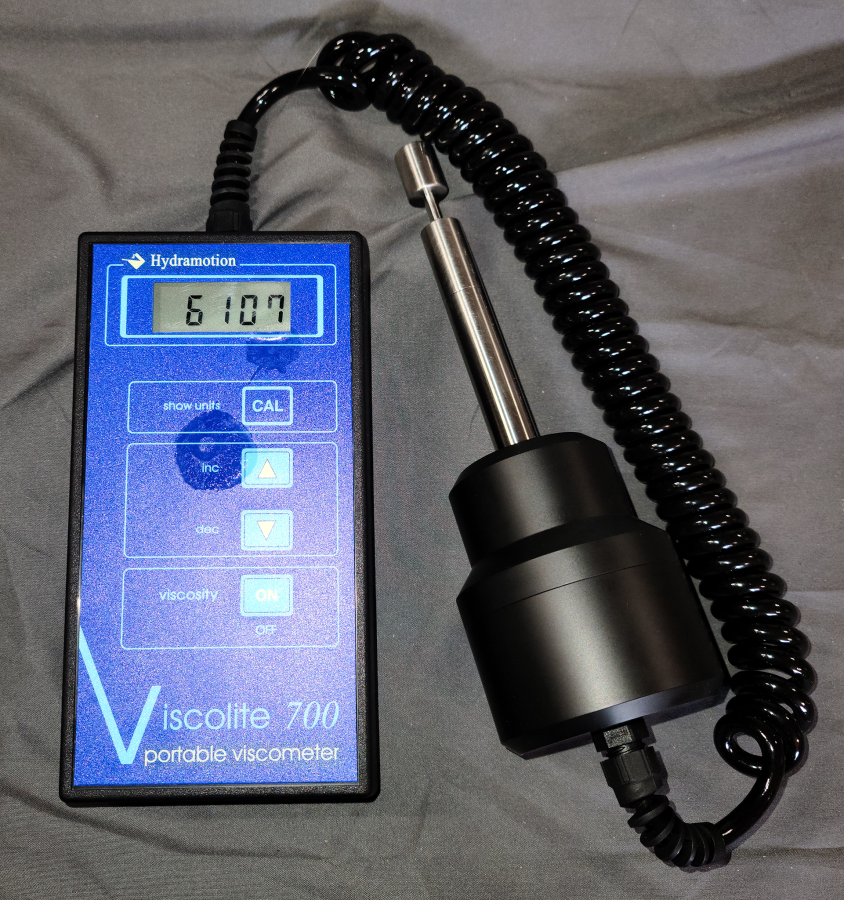 Hydramotion Viscolite 700 Portable Viscometer Model VL7-100B-d15-TS With (2) Bottles of reference Standards S60 and N35; SN:Vl7-1701-5830, photo 2 of 10