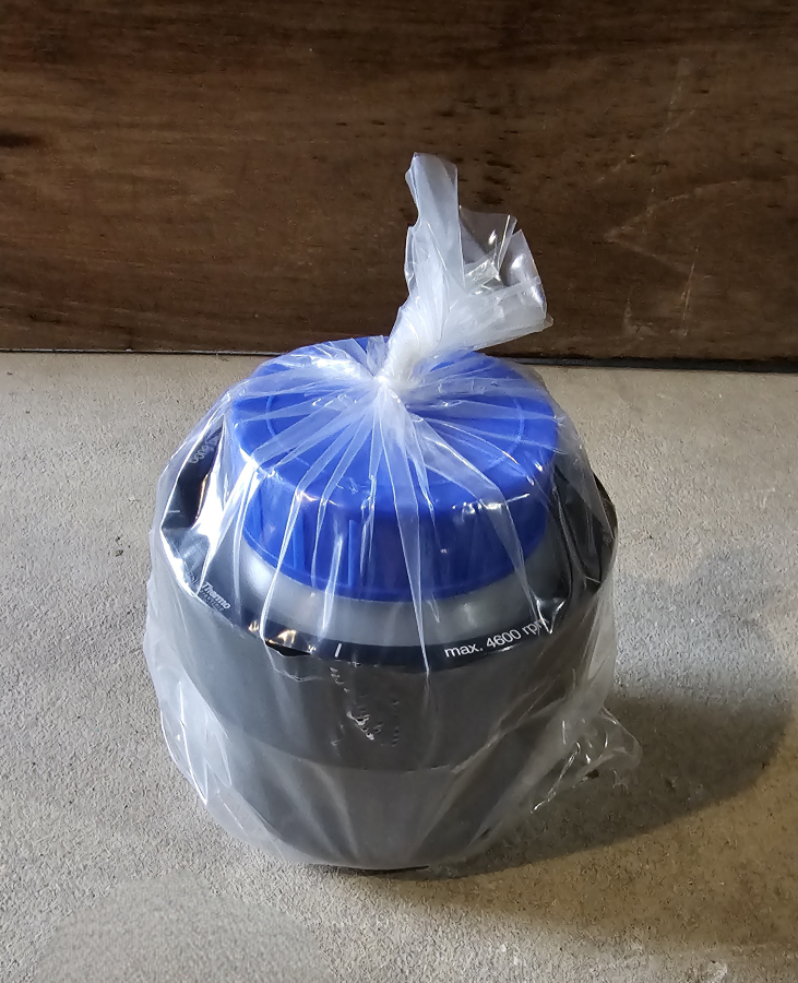 Thermo Scientific 75006441 Sorvall Legend T/RT Centrifuge Bucket & 75006443 Polypropylene Bottle, photo 1 of 17