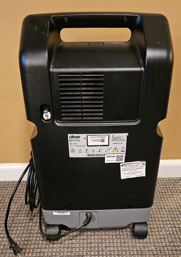 VetEquip OxyVet Oxygen Concentrator 10 L Drive 1025DS O2 System, photo 14 of 19