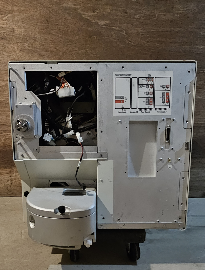 Thermo Finnigan TSQ Quantum Mass Spectrometer FOR PARTS/REPAIR; SN:TSQU00279, photo 10 of 20