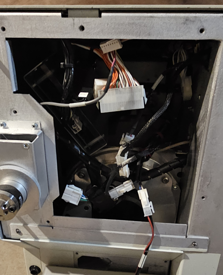Thermo Finnigan TSQ Quantum Mass Spectrometer FOR PARTS/REPAIR; SN:TSQU00279, photo 12 of 20
