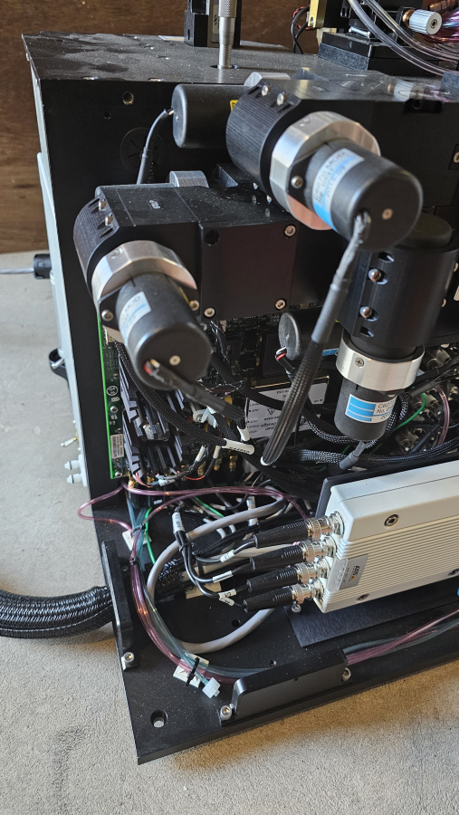 Flow Cytometer Cell Sorter, Model FACSJazz 655488, Year 2016, Serial Number JZ6554880028, photo 5 of 26