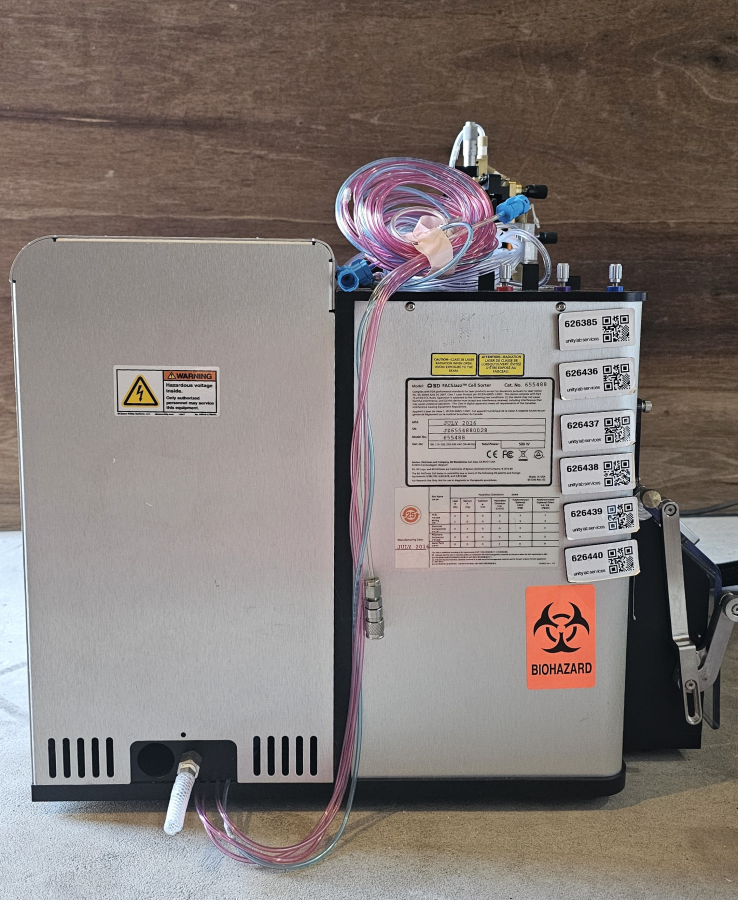 Flow Cytometer Cell Sorter, Model FACSJazz 655488, Year 2016, Serial Number JZ6554880028, photo 13 of 26