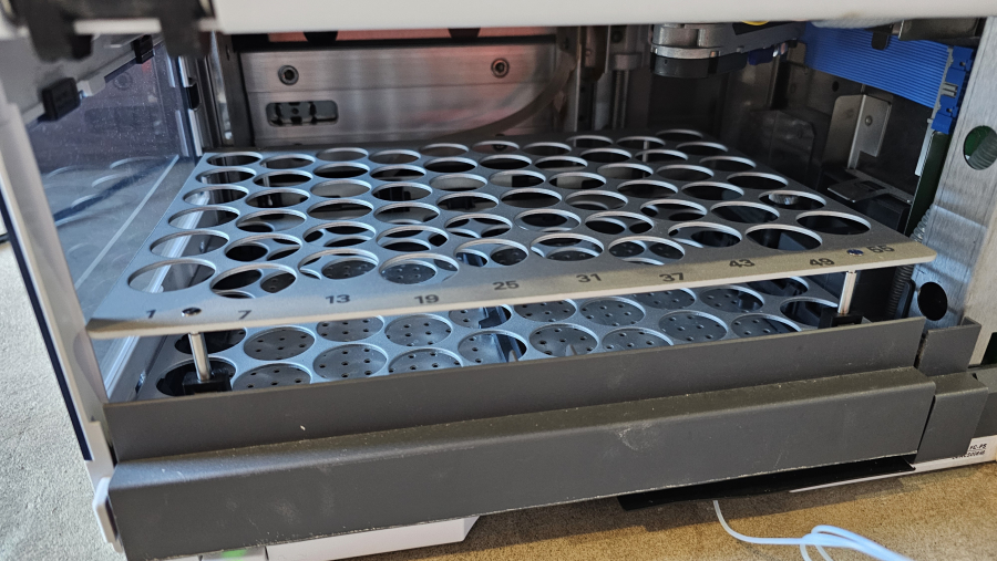 Agilent G1364B 1260 Infinity Fraction Collector 1200 Series; SN:DEACS00848, photo 5 of 20