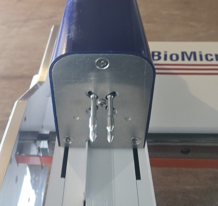 BioMicrolab XL20. SN: XL20-2DS-00-MA-1.1-0-0920-100438, photo 3 of 30