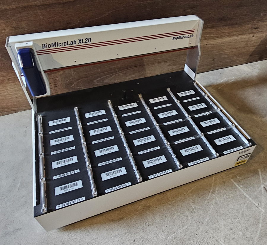 BioMicrolab XL20. SN: XL20-2DS-00-MA-1.1-0-0920-100438, photo 10 of 30
