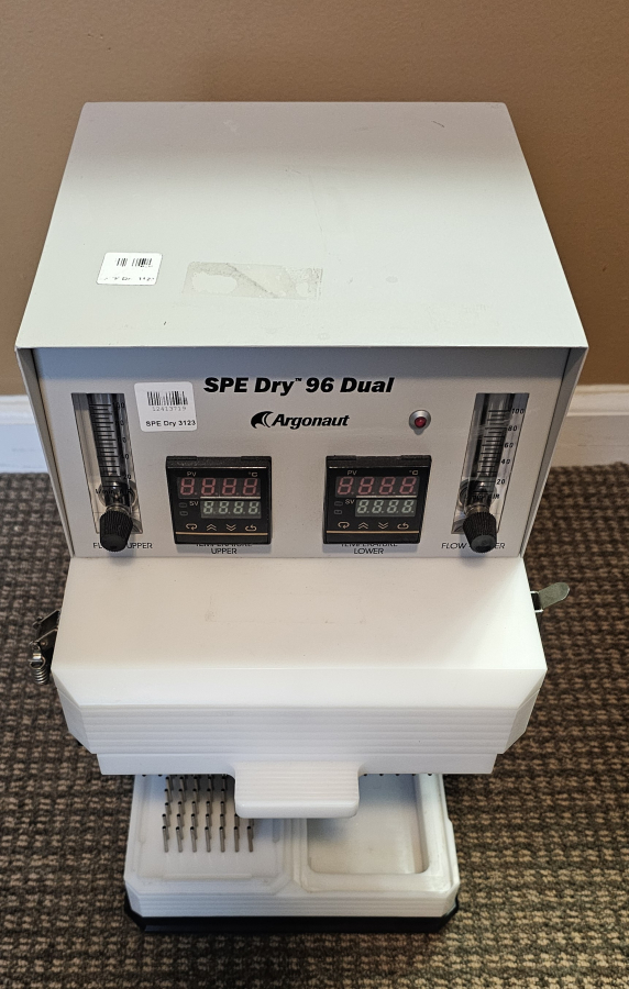 Jones Chromatography Argonaut SPE Dry-96 DUAL Chromatography Sample Concentrator System; SN:1106/9, photo 6 of 26