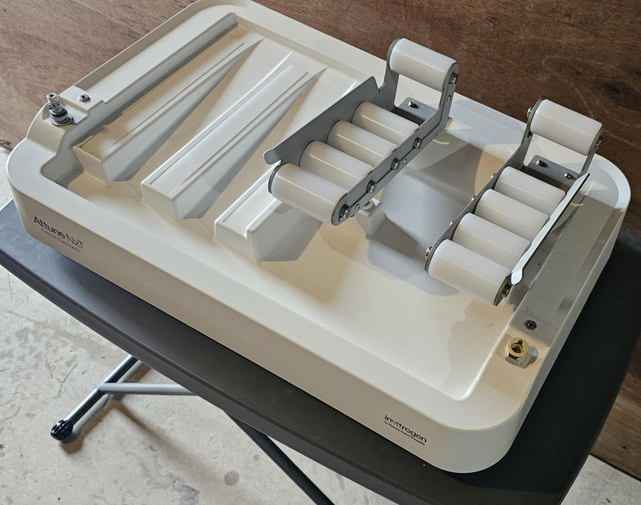 Invitrogen Attune NxT EFS1 External Fluid System; SN:DEFS101310318, photo 10 of 21