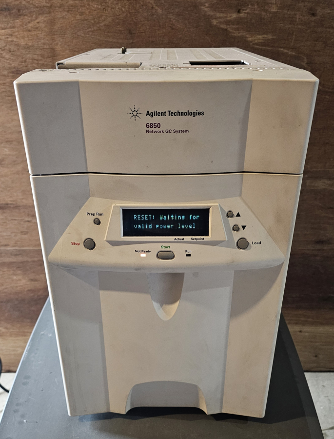 Agilent 6850A G2630A Network GC System; SN:CN10643004, photo 2 of 31