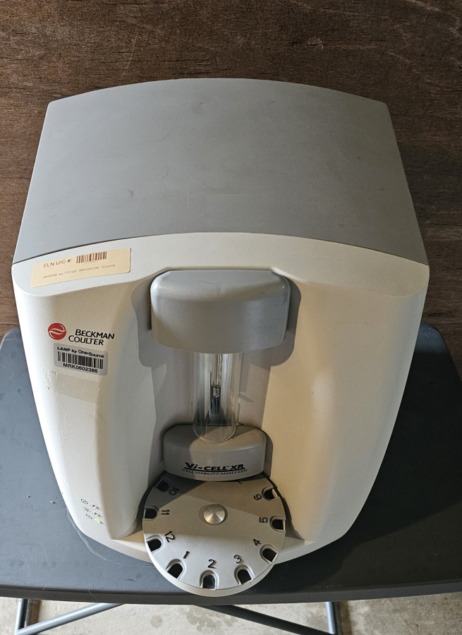 Beckman Coulter Vi-Cell XR Cell Viability Analyzer 2023; SN:AW40428, photo 2 of 25