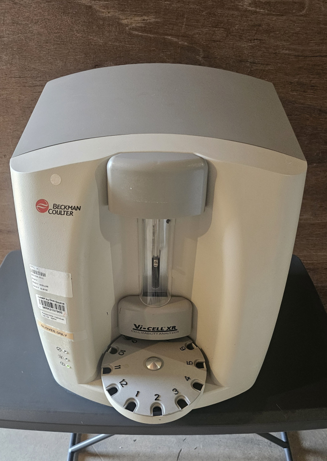 Beckman Coulter Vi-Cell XR Cell Viability Analyzer; SN:AL3C192, photo 2 of 25