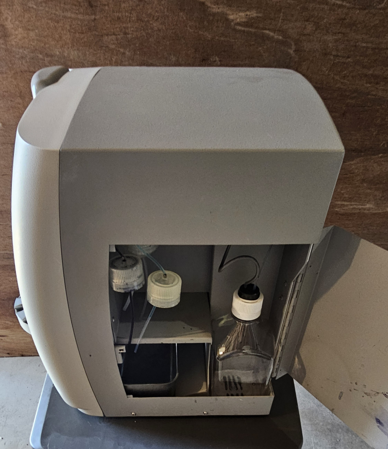 Beckman Coulter Vi-Cell XR Cell Viability Analyzer; SN:AL3C192, photo 22 of 25