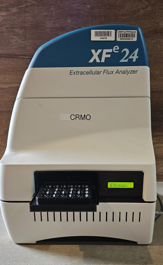 Seahorse Bioscience XFe24 Electrocellular Flux Analyzer; SN:420141, photo 1 of 18