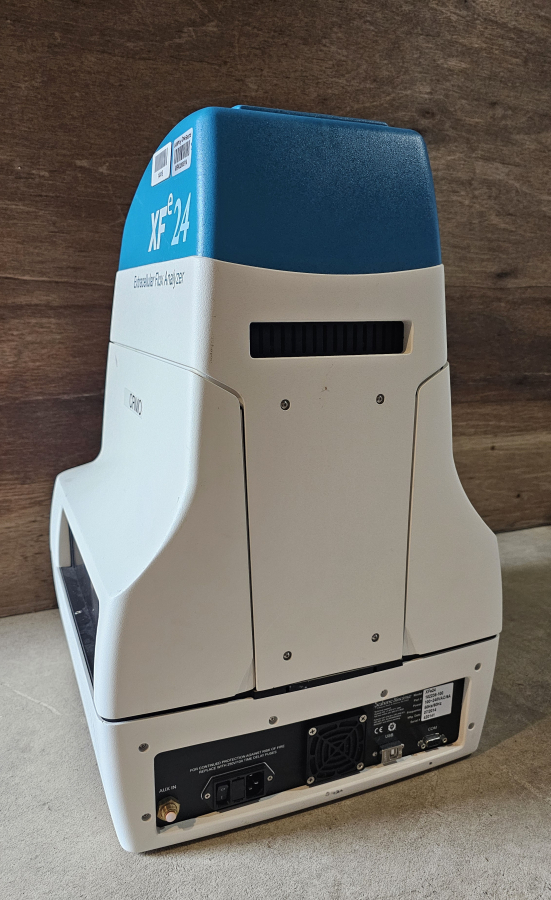 Seahorse Bioscience XFe24 Electrocellular Flux Analyzer; SN:420141, photo 17 of 18