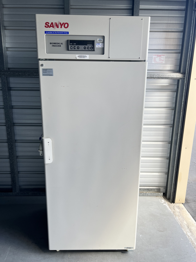 Sanyo MDF-U731 Lab Freezer, photo 1 of 19