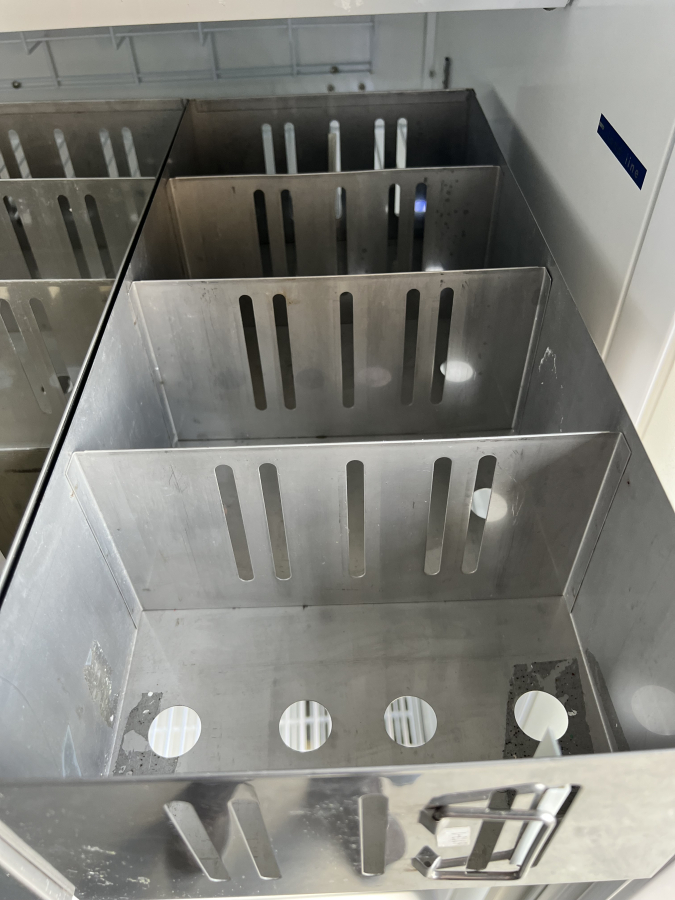 Sanyo MDF-U731 Lab Freezer, photo 12 of 19