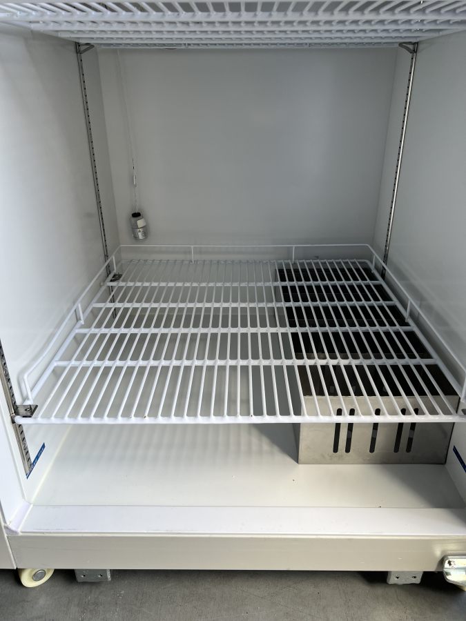 Sanyo MDF-U731 Lab Freezer, photo 17 of 19
