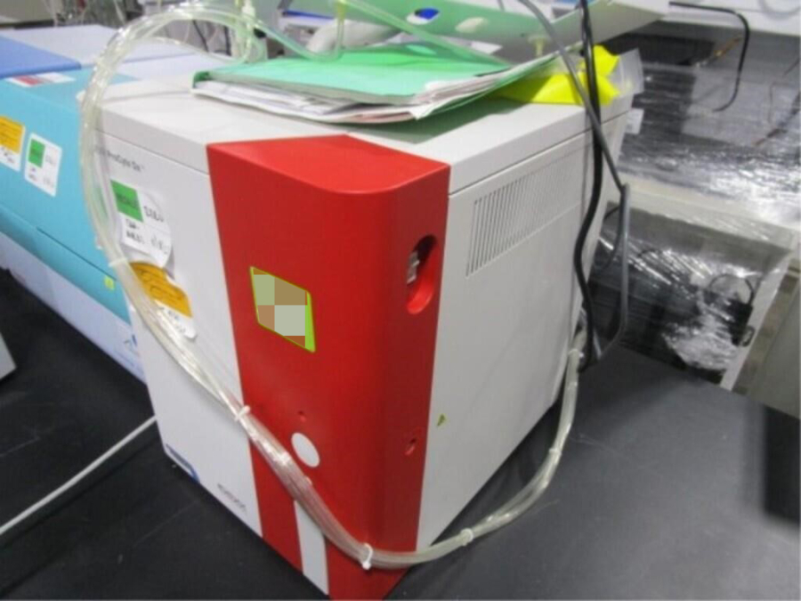 IDEXX ProCyte Dx Hematology Analyzer. 2016; SN:B2060, photo 8 of 17
