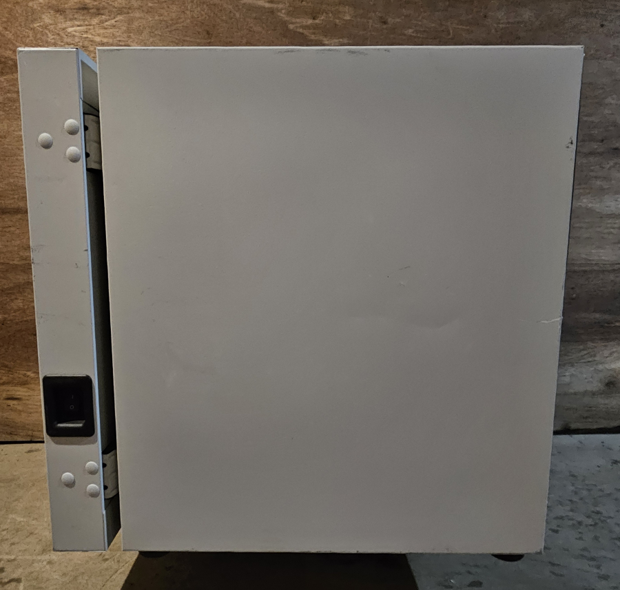 Binder KT053UL-120V Peltier Cooling Incubator; SN:20180000004107, photo 19 of 25