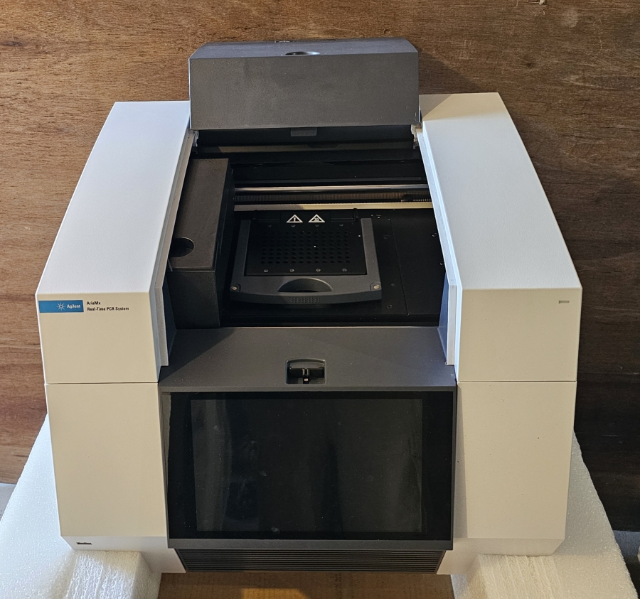 2021 Agilent G8830A AriaMx Real-Time qRT-PCR System; SN:MY21485229, photo 8 of 27