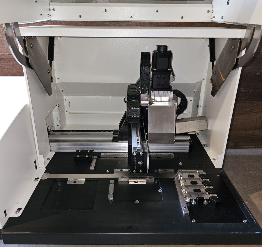 Applied Biosystems 3072 OpenArray AccuFill Liquid Handling System; SN:93072037, photo 3 of 14