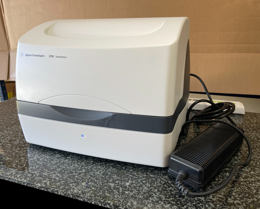 Agilent G2965A TapeStation 2200; SN:3-PM0981NA-14/04/14, photo 1 of 13
