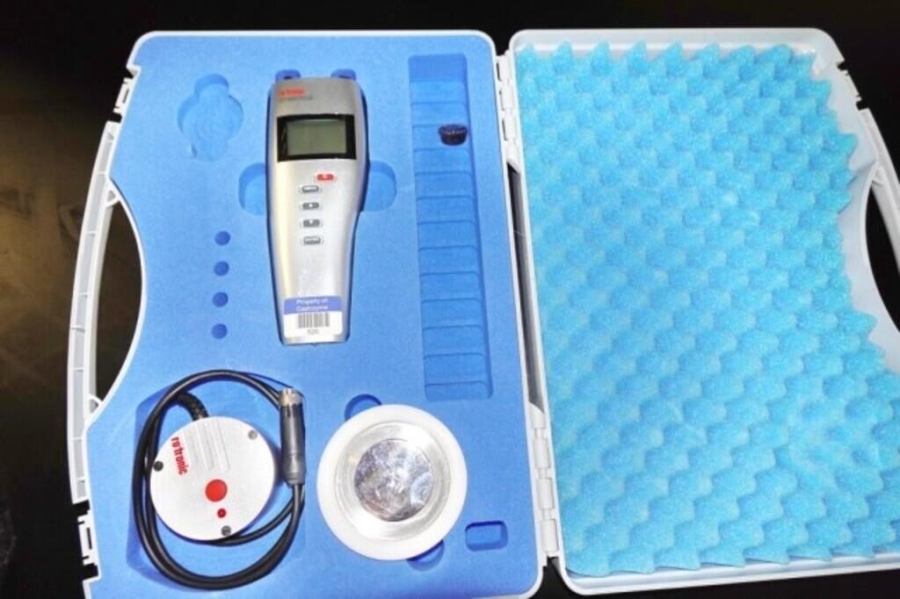 Rotronic HP23-AW-A HygroPalm Water Activity Measurement System, Includes Transport Case, photo 8 of 16