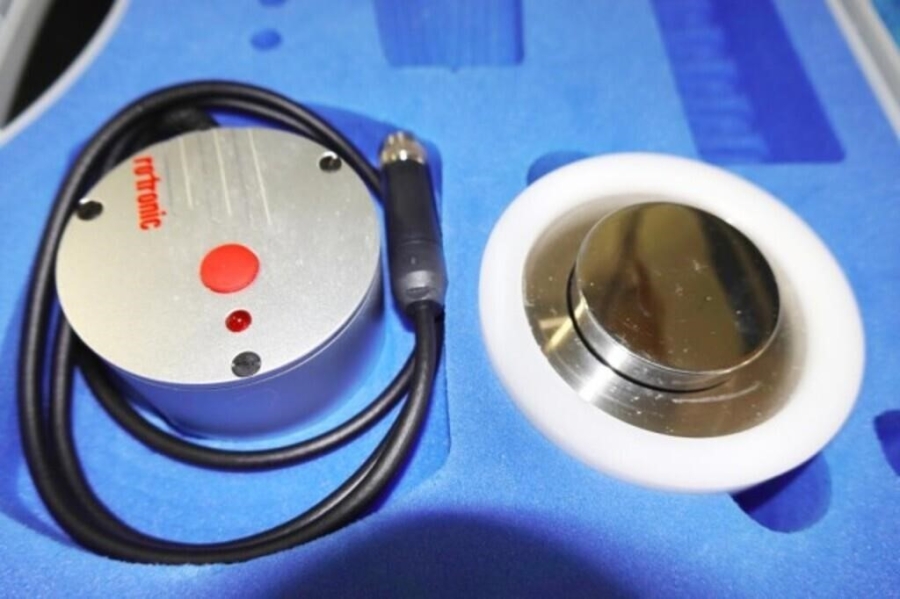 Rotronic HP23-AW-A HygroPalm Water Activity Measurement System, Includes Transport Case, photo 3 of 16