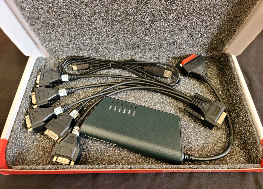 Kvaser Memorator Pro 5xHS, photo 1 of 4