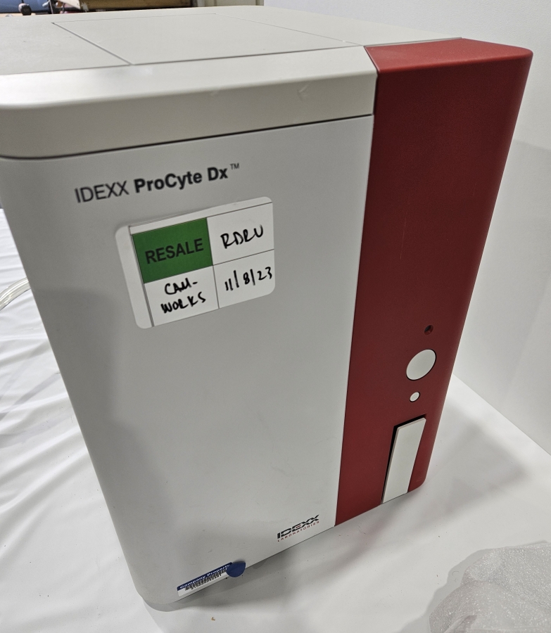 IDEXX ProCyte Dx Hematology Analyzer. 2016; SN:B2060, photo 13 of 17